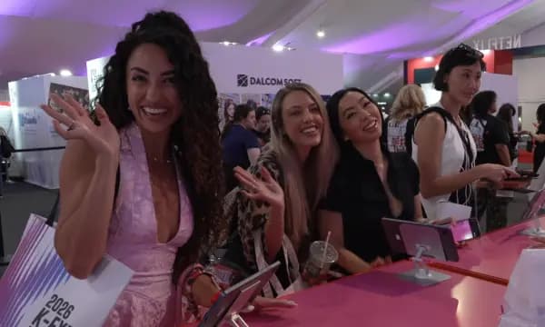 Influencers visiting the K-EXPO USA 2026 booth